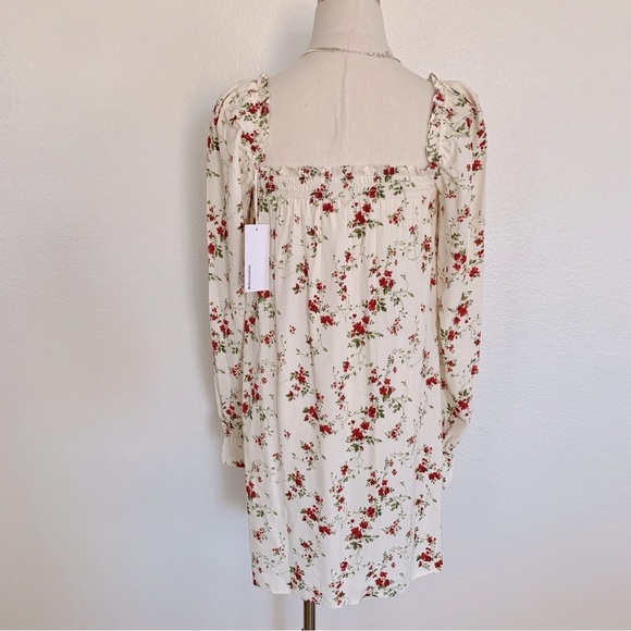 Reformation Hudsen Dress in Annaliese Mini Floral Vines Print - Picture 7 of 16
